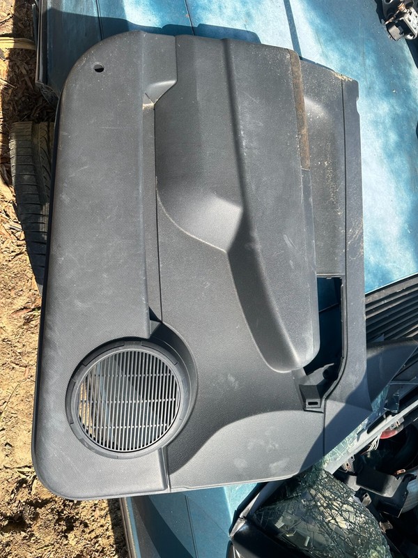 08-12 LIBERTY OEM LH FRONT LEFT INTERIOR DOOR PANEL - CARD