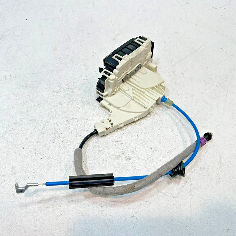 2010-2016 MERCEDES E350 W212 REAR PASSENGER SIDE DOOR LOCK LATCH ACTUATOR OEM