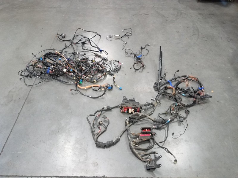 2003 03 04 Mercury Marauder Chassis Wiring Harness - ** #2282 i2