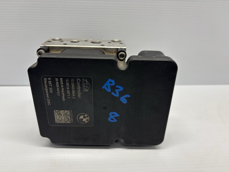 6857324 2012 - 2016 For BMW 328i F30 ABS Anti Lock Brake Pump Module 6857323