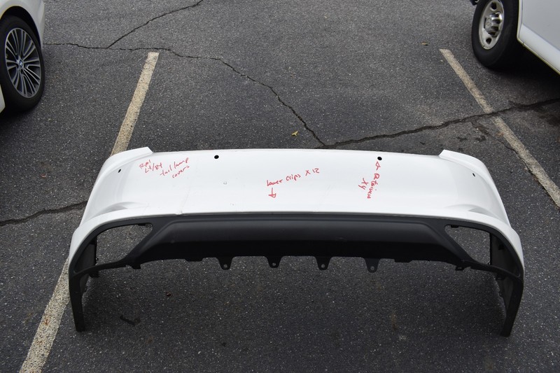 LEXUS ES350 ES250 REAR BUMPER 2019 2020 2021 2022 2023 2024 52159-33470 OEM