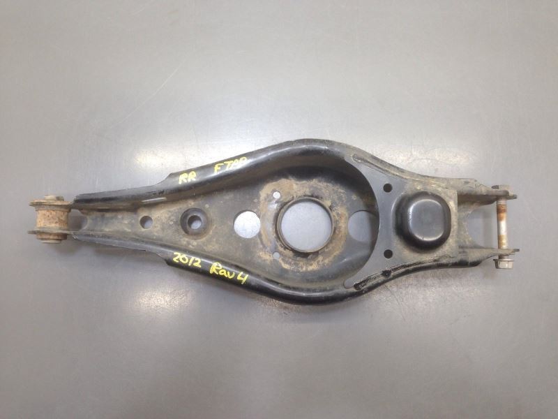 Right Passenger Rear Lower Locating Control Arm Fits 2006-2018 Toyota RAV4 76586
