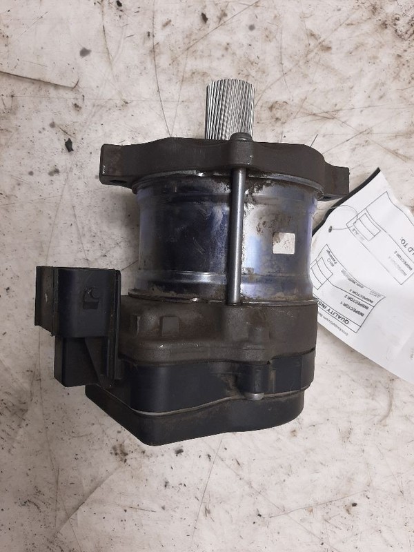 18-23 TOYOTA CAMRY SE STEERING GEAR RACK ELECTRIC STEERING MOTOR 89650-33D70