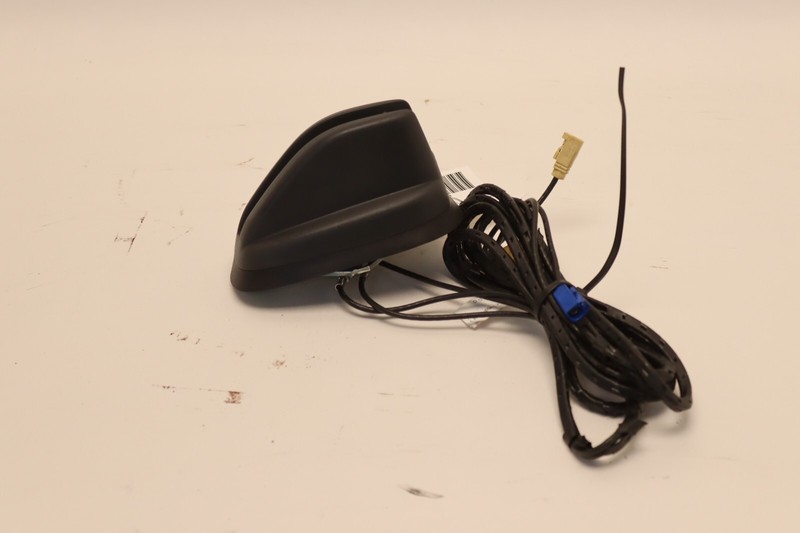 2018-2024 VOLVO VNL 760 860 RADIO ANTENNA BASE W/ CABLE 22472979 OEM
