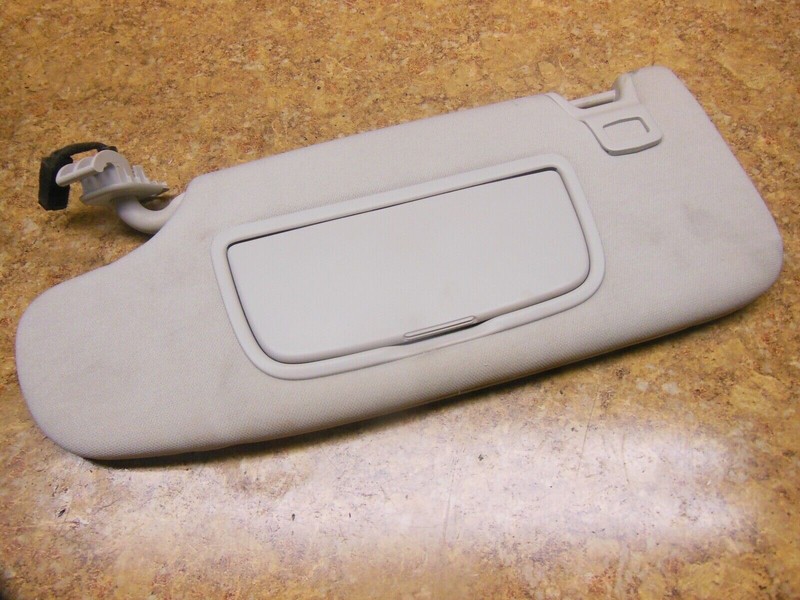 13 2014 2015 2016 OEM Ford Fusion Left Sun Visor Mirror Driver Side Illumination