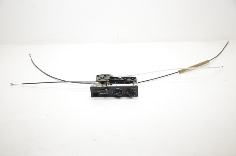 99-00 Toyota 4Runner 4WD Heat and Ac Temperature Controller 3881115010