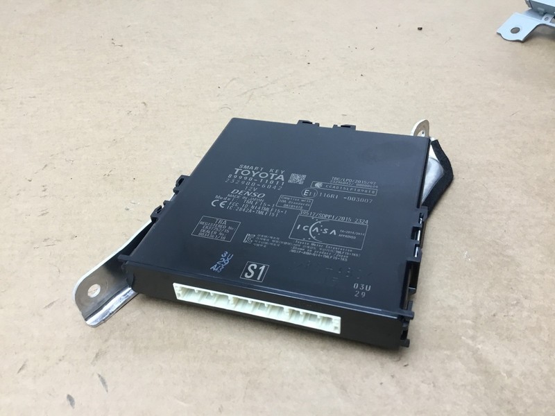 Lexus LC500 2018 Theft Locking Smart Key Keyless Control Module Unit 18 - 21 :O