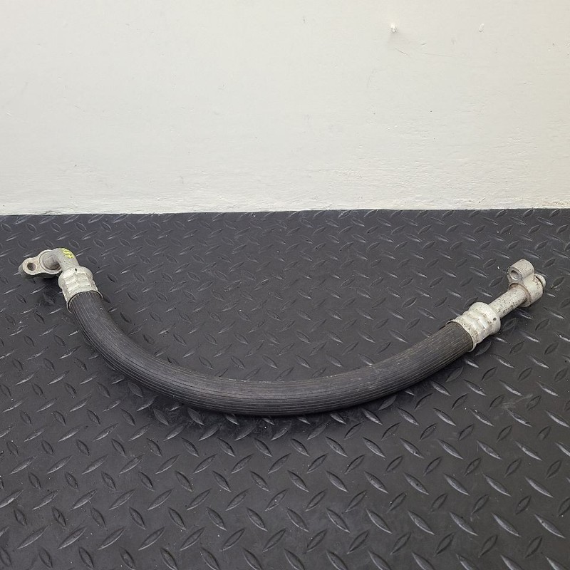 06 Chevrolet Silverado 1500 A/C AC Suction Line Hose OEM 15708733
