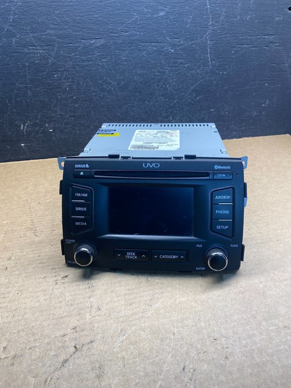 2011 2012 2013 Kia Sorento Sirius AM/FM CD Radio Screen Display Oem AD9894 DG