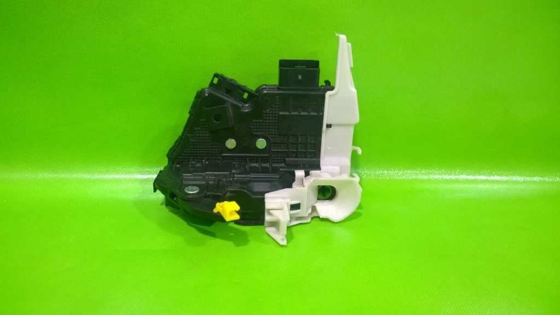 17 18 FORTE SDN DRIVER LEFT FRONT DOOR LOCK LATCH ACTUATOR OEM 4231-29