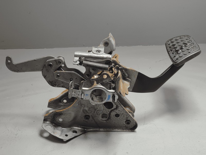 2019-2022 Toyota RAV4 Brake Stop Pedal W/ Bracket OEM