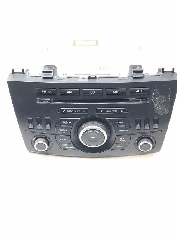 2012 Mazda 3 Radio MP3-AM-FM-CD Tuner Receiver Light Scratches Part# BGV466AR0