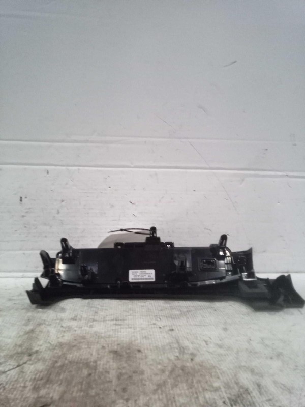 2013 Lexus CT200H A/C Selector Switch OEM Red 67K Miles Warranty NJ25-19461