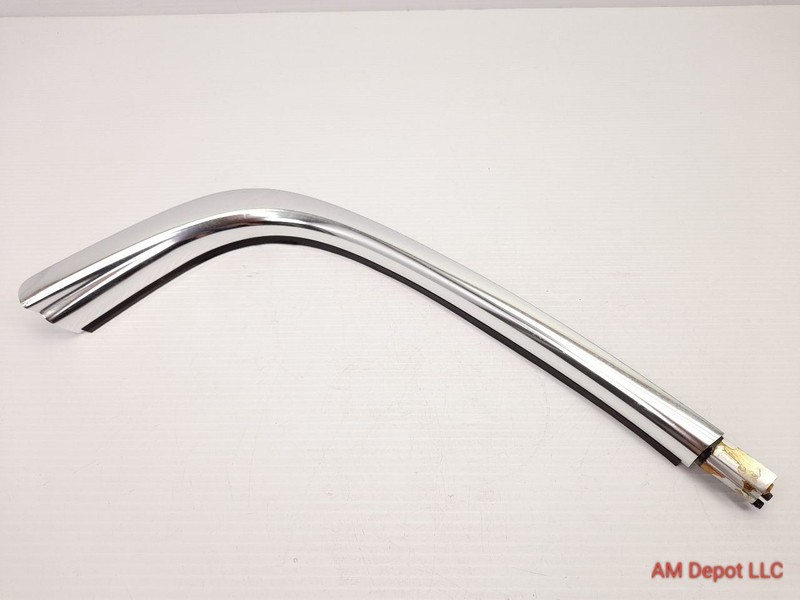 2007 BMW 335xi 335i 328i 328xi E90 Sedan Right Side Frame Chrome Rear Part Only