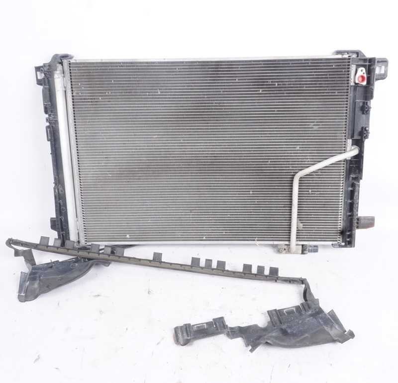 08-17 Mercedes W204 250 CLK250 AC Air A/C Condenser Cooler 2045000254 OEM