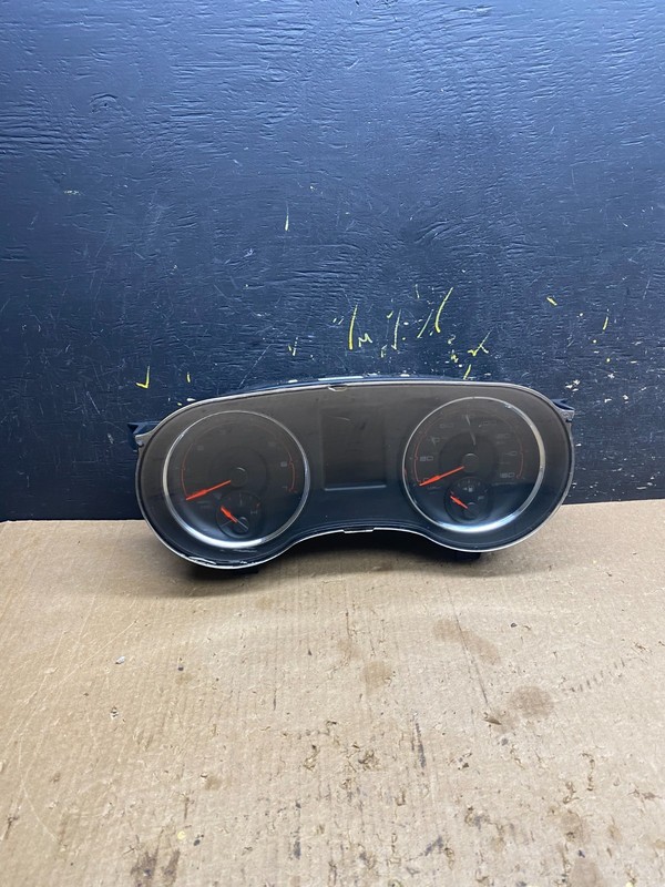 2011-2012 Dodge Charger Speedometer Instrument Cluster Gauges Z7325 DG