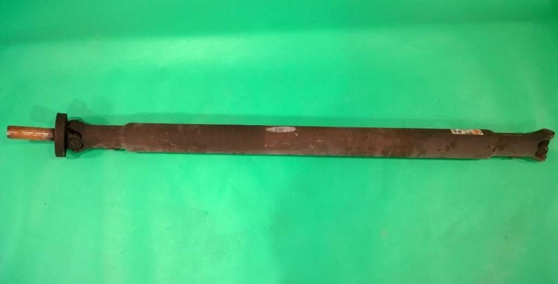 00 01 02 03 04 05 CHEVY TAHOE 3.73 RATIO 4X2 REAR DRIVE SHAFT OEM 2813-33