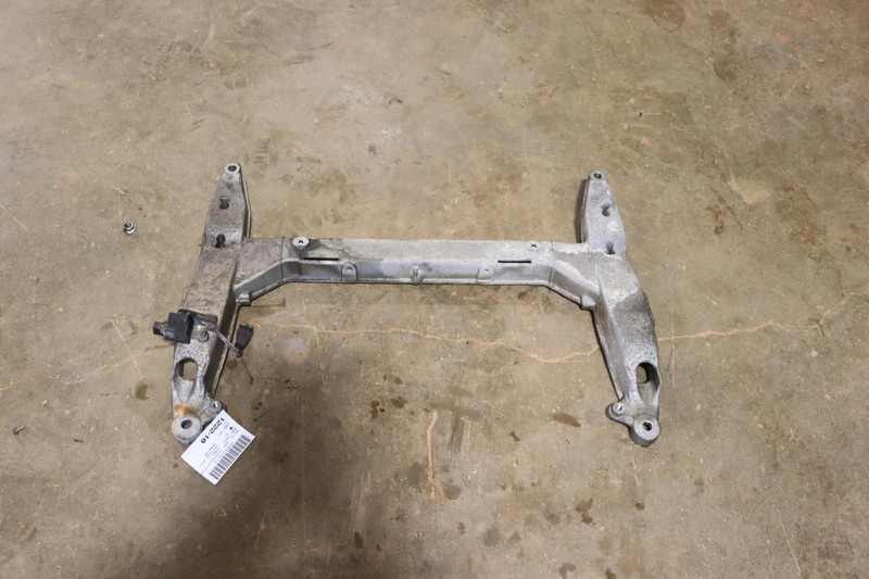 1998-2001 PORSCHE BOXSTER 3.2L M/T FRONT SUSPENSION SUBFRAME CROSSMEMBER OEM