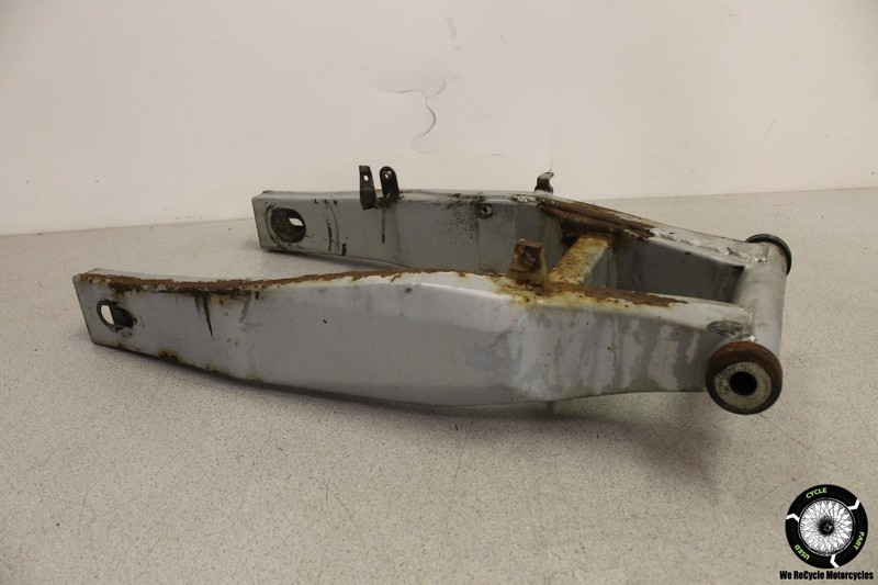 1991 Yamaha FZR600R REAR SWINGARM BACK SUSPENSION SWING ARM FZR 600 91