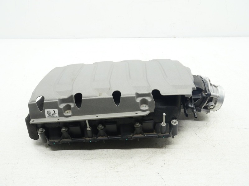 2014-2019 Chevrolet Corvette C7 Intake Manifold Throttle Body Cover 12629466