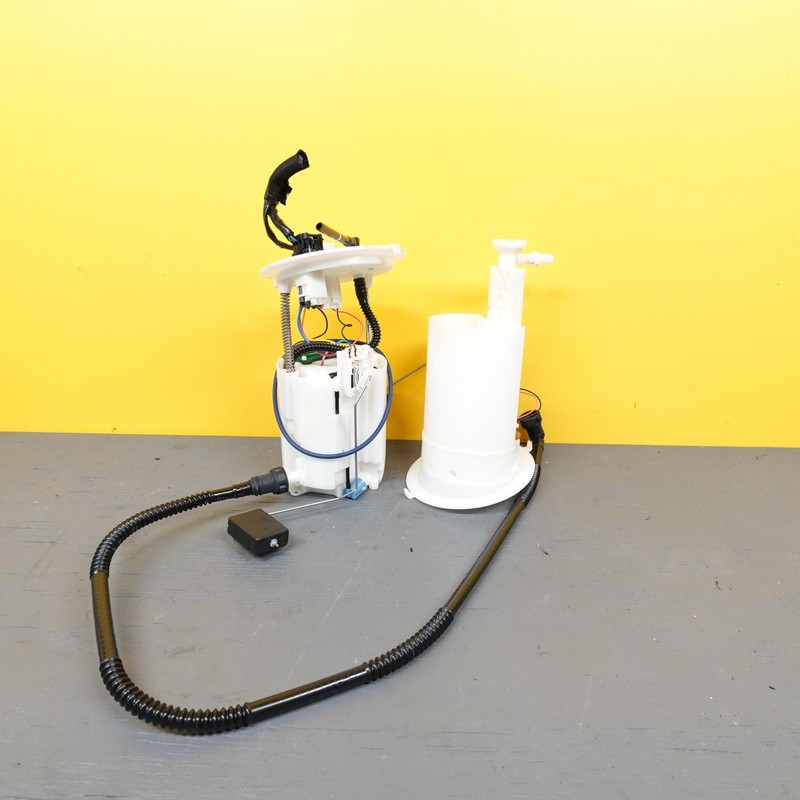 2021–2025 LEXUS IS350 FUEL PUMP MODULE ASSEMBLY 77020-53180
