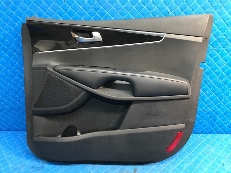 16-20 KIA SORENTO FRONT RIGHT RH PASSENGER DOOR TRIM PANEL OEM