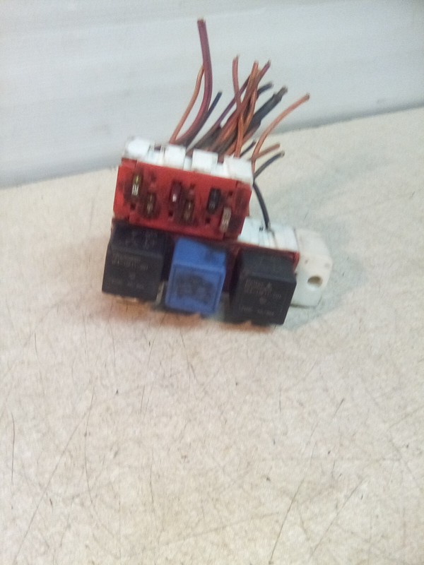 2012 International Prostar Fuse Block