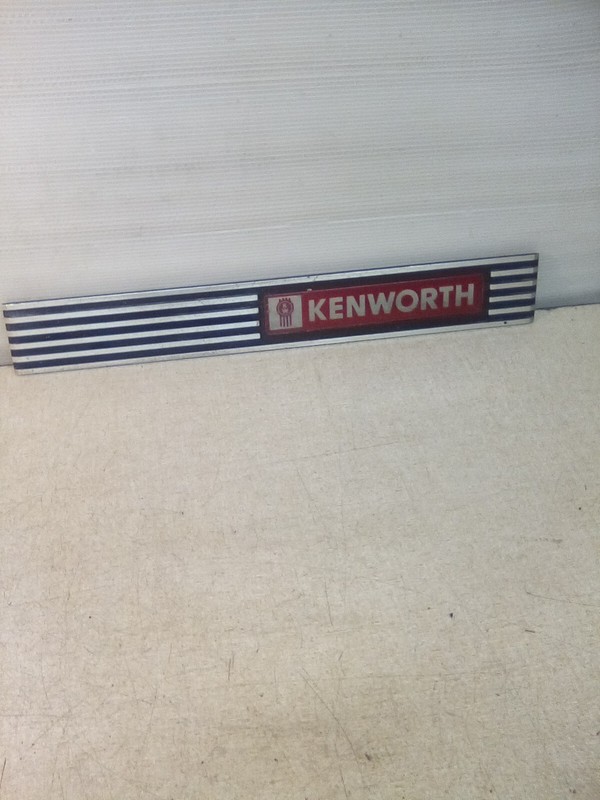 Kenworth Left Door Step Trim S60-1220