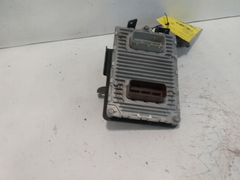 Engine ECM Electronic Control Module 2.4L Fits 16-20 JOURNEY 3351389