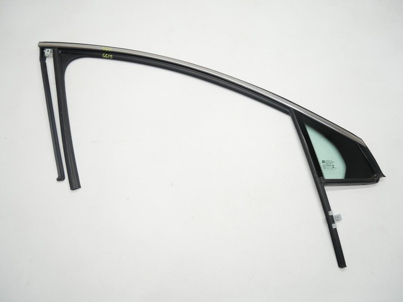 2018-2024 BUICK ENCLAVE FRONT RIGHT RH PASSENGER DOOR WINDOW WEATHERSTRIP OEM