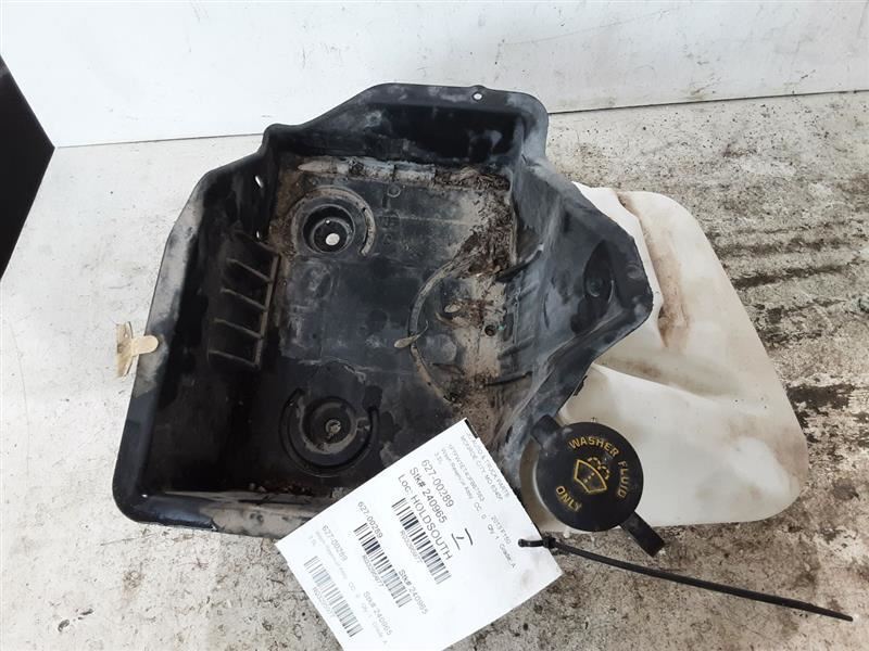 Wash Reservoir Includes Pump Fits 09-14 FORD F150 PICKUP 3295977