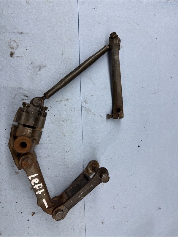 1984 - 1989 Yamaha Phazer Pz480 Pz485 snowmobile Front Left Suspension Linkage