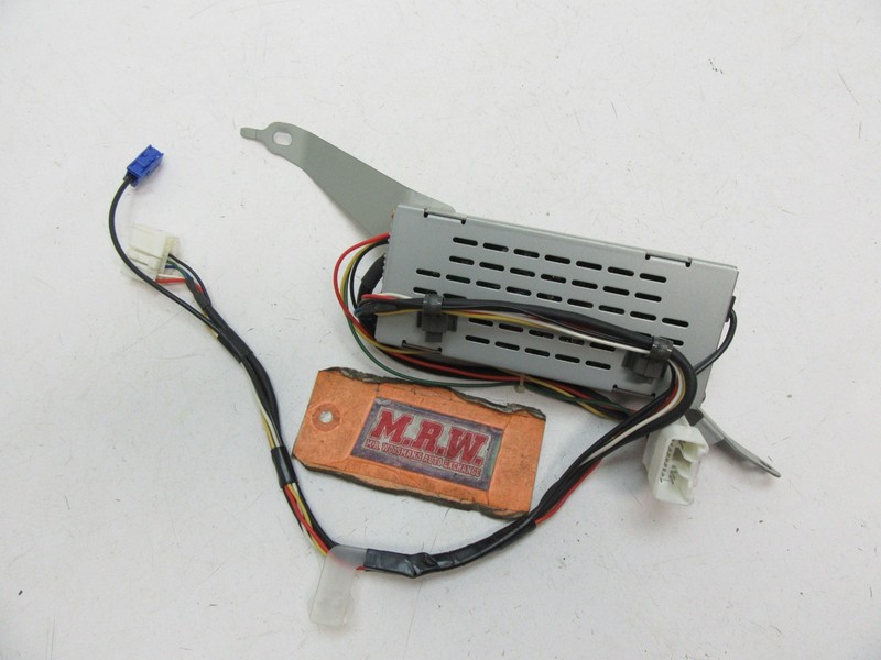 RADIO STEREO AMP AMPLIFIER EQUALIZER for GS300 GS400 GS430 86240-30010 NAKAMICHI