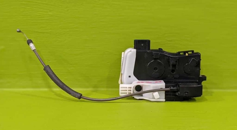 10-15 TUCSON PASSENGER RIGHT REAR DOOR LOCK LATCH ACTUATOR OEM 3846-22