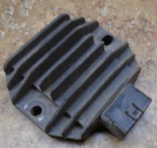 2007 Yamaha Grizzly YFM350 YFM 350 4x4 Electrical Voltage Regulator Rectifier 07