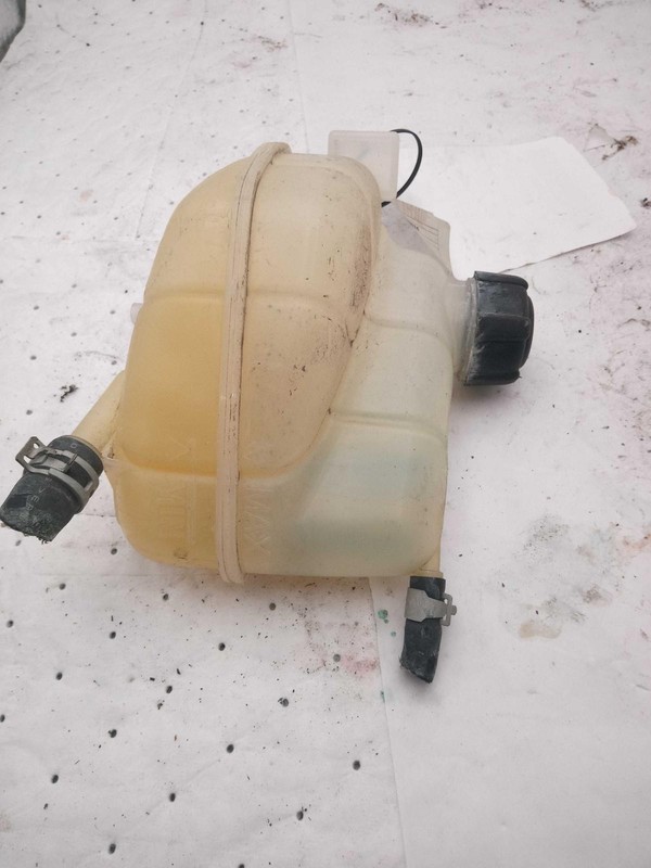 2021 Nissan Rogue Sport Engine Coolant Reservoir Black OEM 217116MA0A 31K Miles