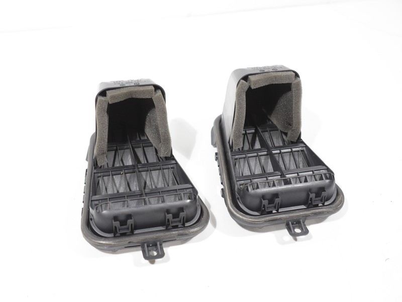 2012-2018 Audi A6 C7 Rear Right & Left Quarter Panel Air Vent Set 2 PCS OEM