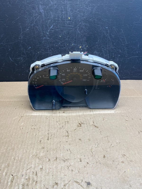 2004 to 2007 Toyota Highlander Speedometer Insrument Gauge Cluster Y2409 DG