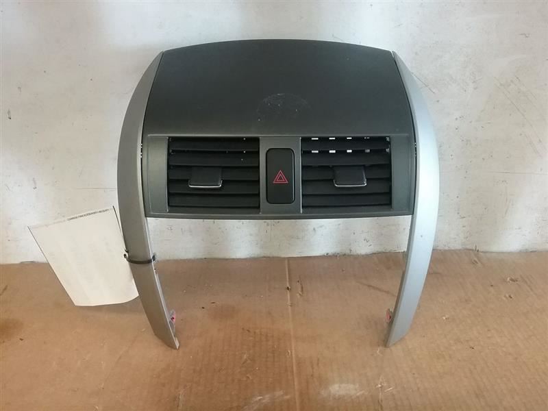 2009 2010 Toyota Corolla Upper Center Dash Bezel Trim Air Vents Hazard Switch