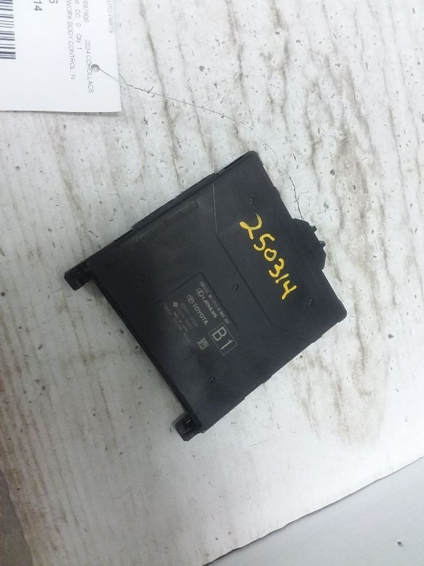 Multiplex Network Body Control Module Fits 23-24 COROLLA CROSS 89221-16030