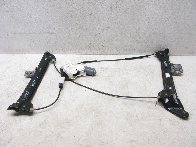 10-17 AUDI 8T A5 S5 RS5 CONVERTIBLE FRONT RIGHT POWER WINDOW REGULATOR MOTOR 082