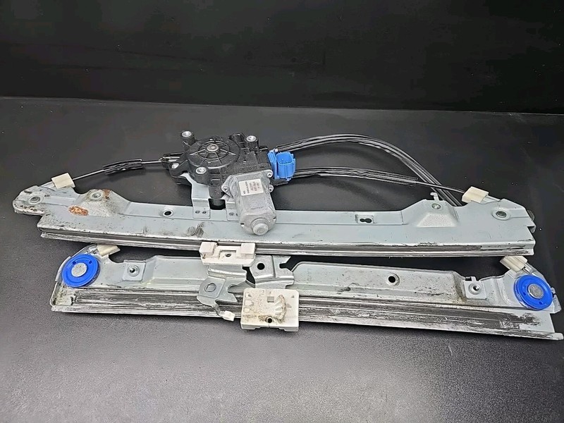 🌌2011-2017 INFINITI QX80 QX56 FRONT LEFT SIDE DOOR WINDOW REGULATOR MOTOR OEM🌌