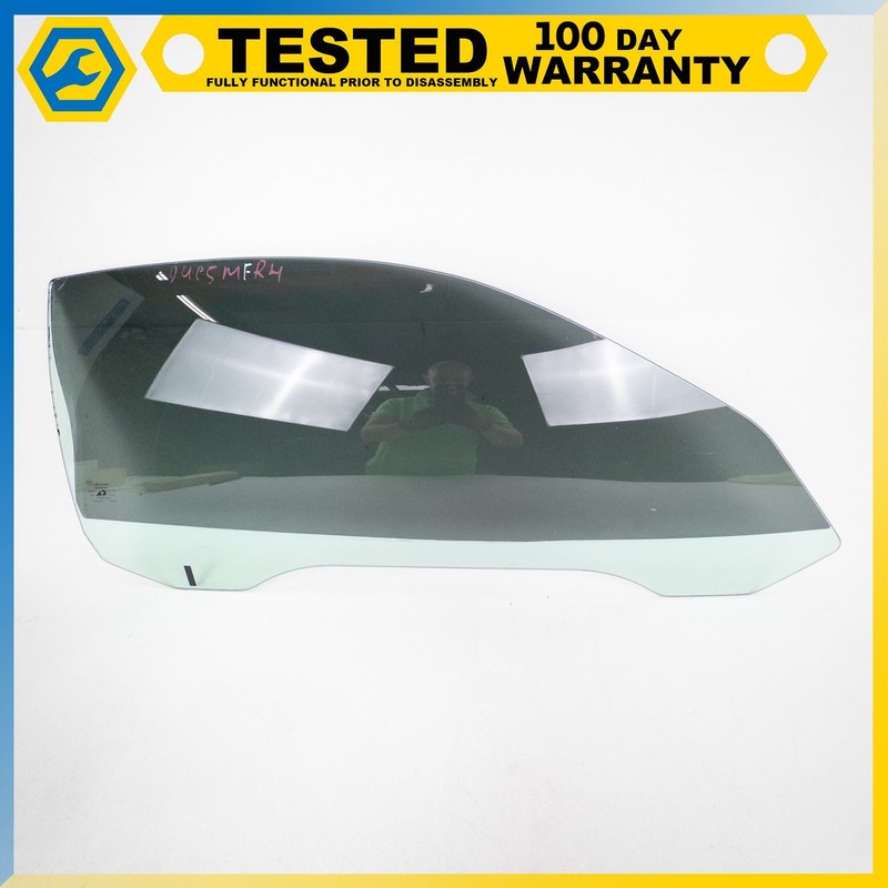 97-04 CHEVROLET CORVETTE C5 FRONT RIGHT PASSENGER DOOR WINDOW AUTO GLASS OEM
