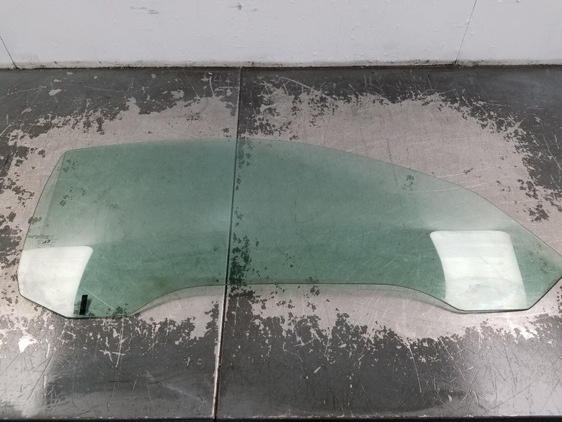2003 Chevy Corvette C5 Z06 Right Passenger Door Glass #1565 A2