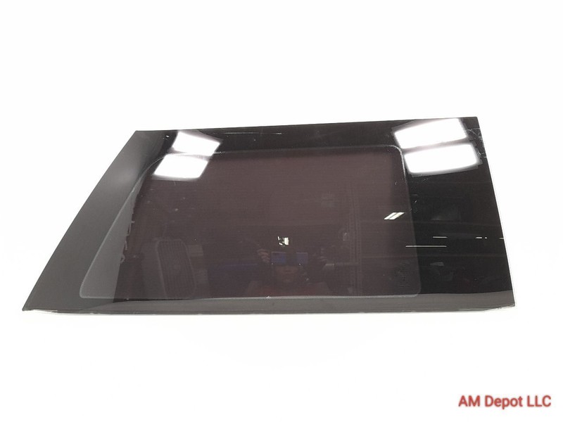 2014 Mini Cooper S F56 2 Door Hatchback Rear Right Passenger Quarter Glass