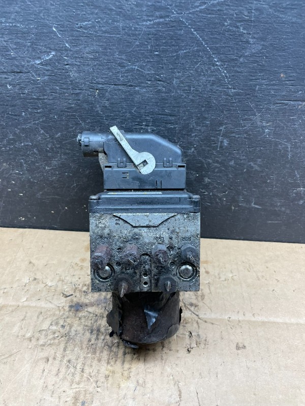 2011 - 2014 Ford E250 E350 VanABS Anti Lock Brake Pump Module Oem R4359 DG