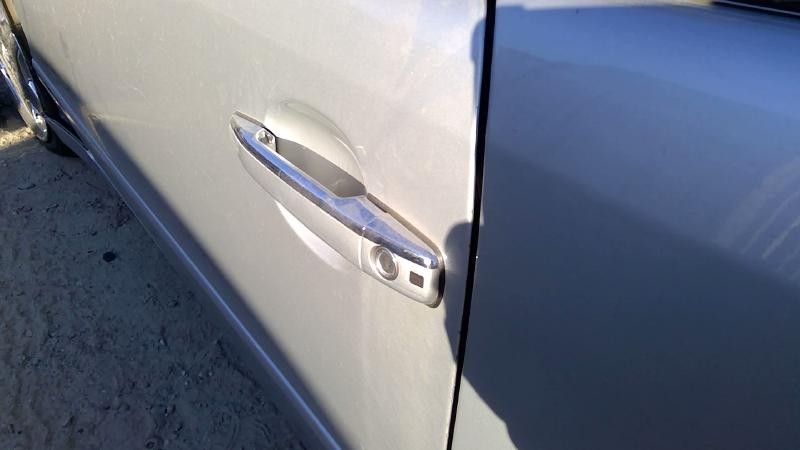 Outside Door Handle MERCEDES CLK Left 98 99 00 01 02 03