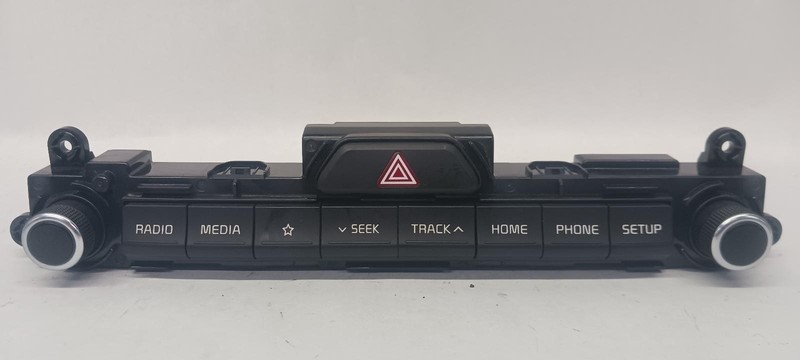 20-'22 KIA SPORTAGE radio control panel OEM 1 Year Warranty!