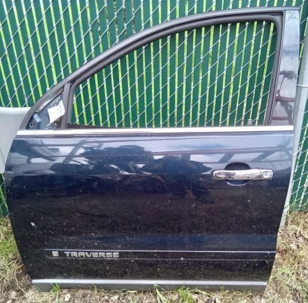 2009 Chevrolet Traverse LH Driver Side Front Door 419 B Blue 25997630
