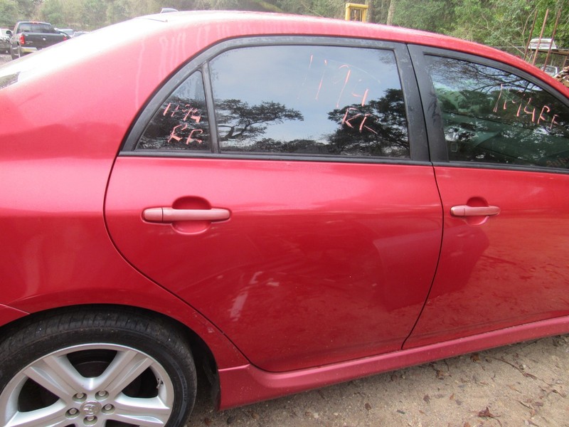 09-13 COROLLA RIGHT PASSENGER REAR DOOR ELECTRIC WINDOW W/POWER LOCK RED 3R3